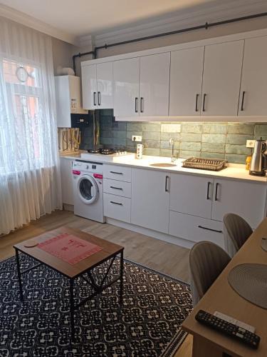 Uskudar Apartment | Üsküdar'da Tam Size Göre S