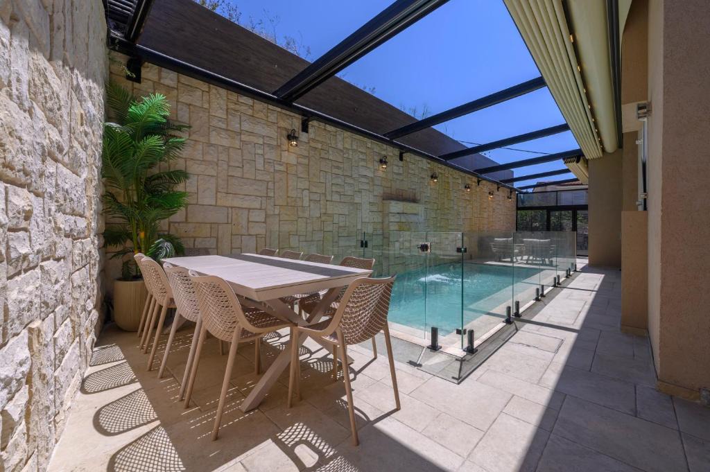 Daliyat al-Karmel Villa | וילה לוזאן - Villa Lausanne