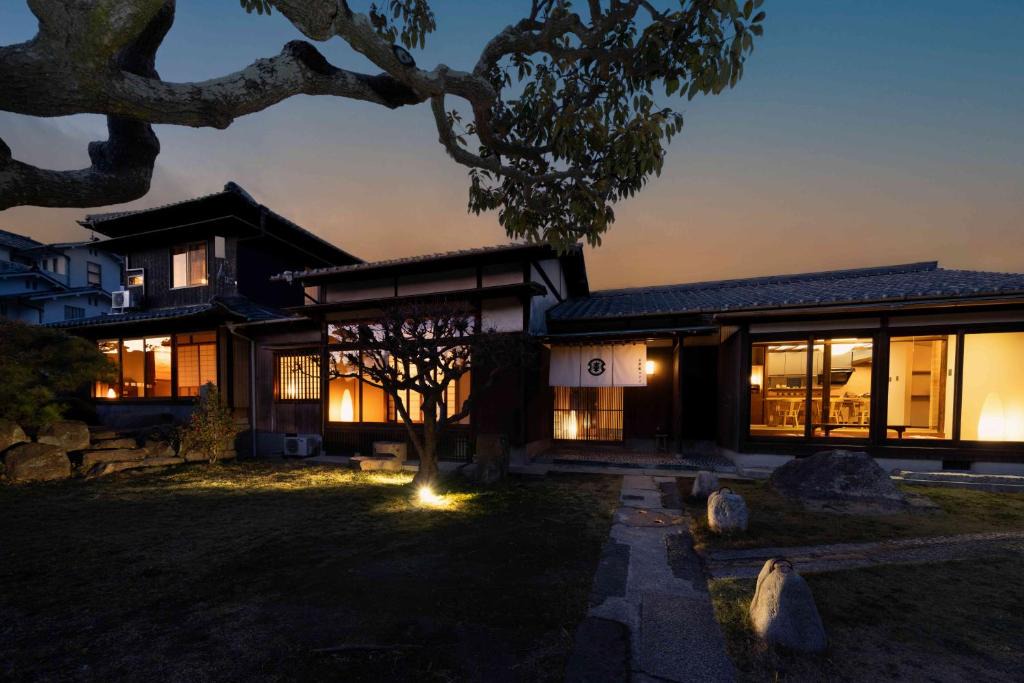 Shodoshima Villa | お屋敷ステイ 幸, Oyashiki Stay Ko - Luxury Private Villa