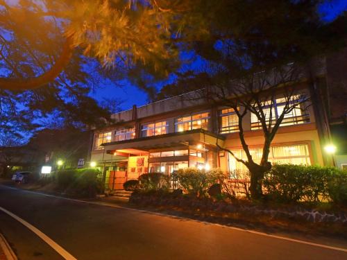 Shirakawa Hotel | 偕楽園