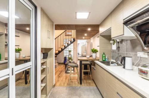 Jiading Apartment | 诺克复式家庭套房