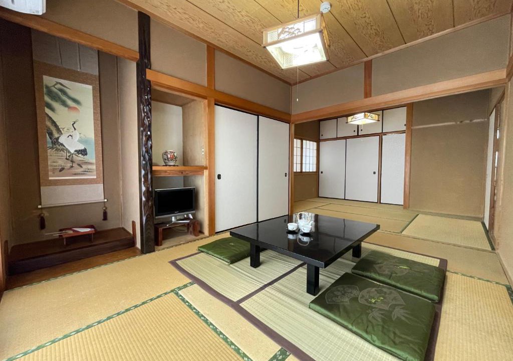 Iseshima Jindai Onsen House | 貸別荘 伊勢宮町