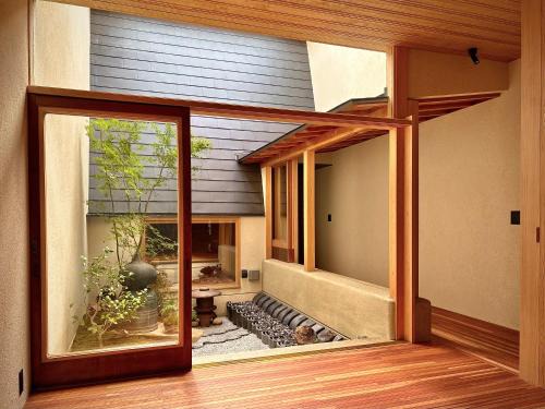 Shimogyo Villa | 逢譚-atan-