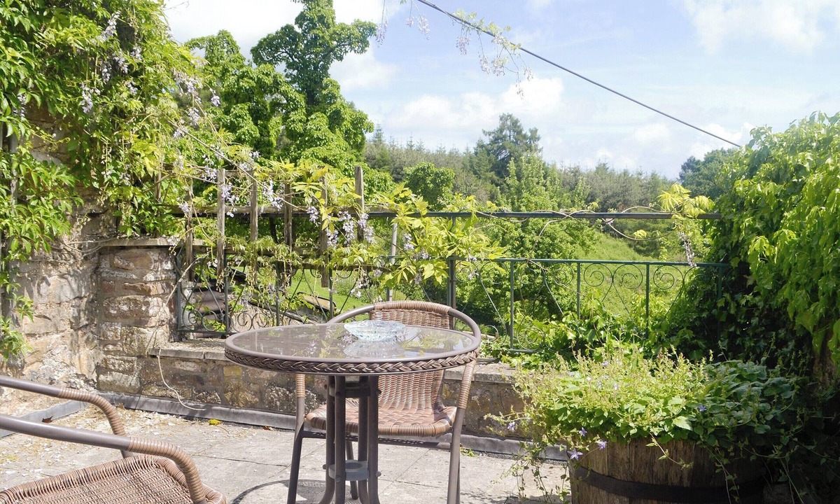 Mitcheldean Cottage | 0 bedroom accommodation in Edge Hills, near Littledean