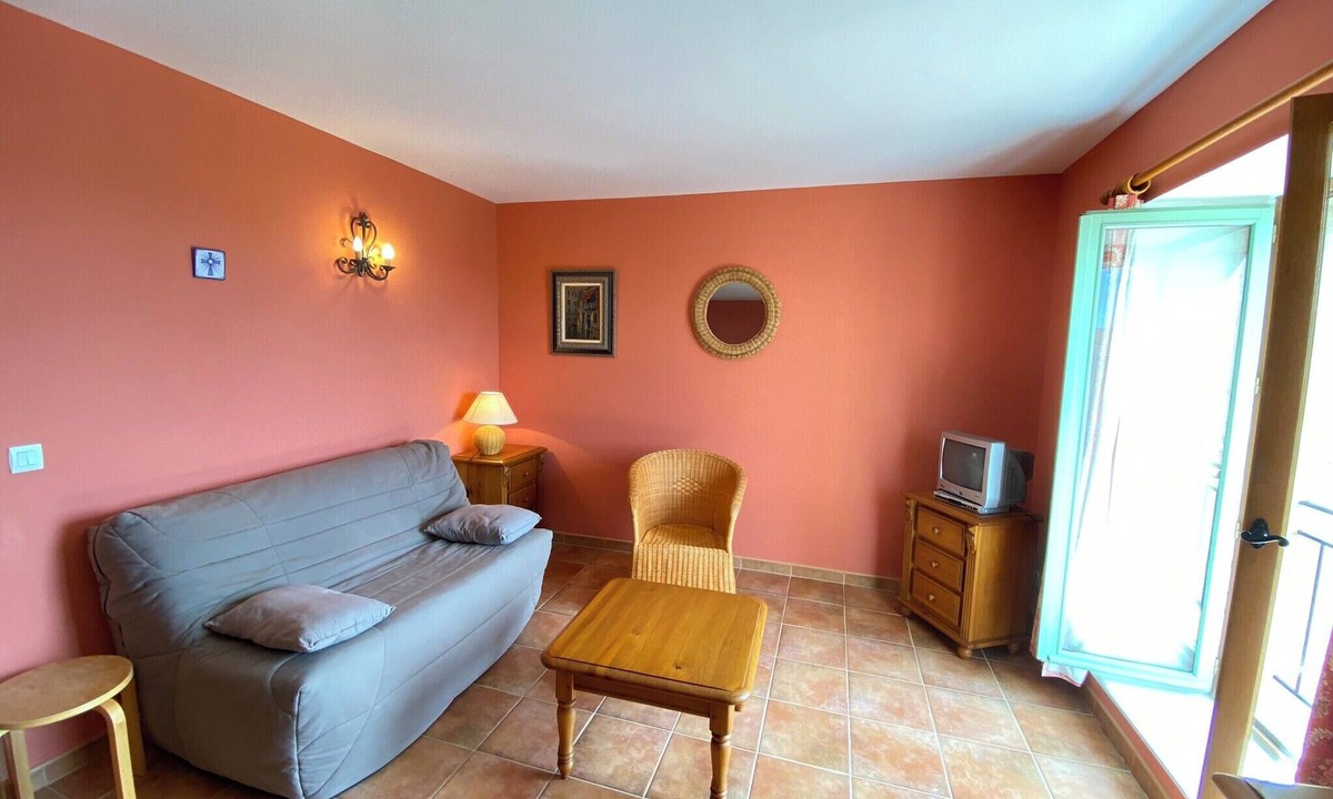 Brunet Apartment | 04B4 : Beautiful studio in a mas provençal - pool