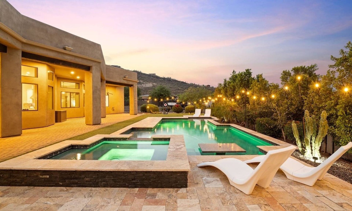 Phoenix House | 1 Acre Mountain Luxury w/Heated Pool & Spa