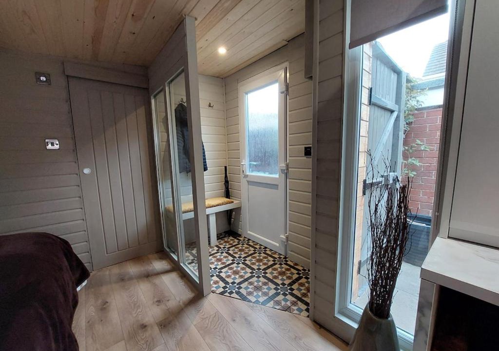 Nantwich Apartment | 1 Bed Cosy Open Plan Apartment