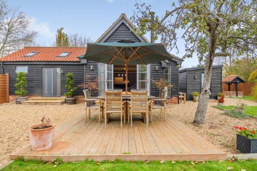 Diss House | 1 Bed in Dickleburgh oc-m33974