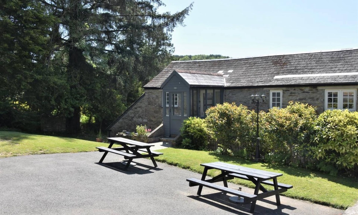 Mount Cottage | 1 Bed in Two Waters Foot (oc-a27332)