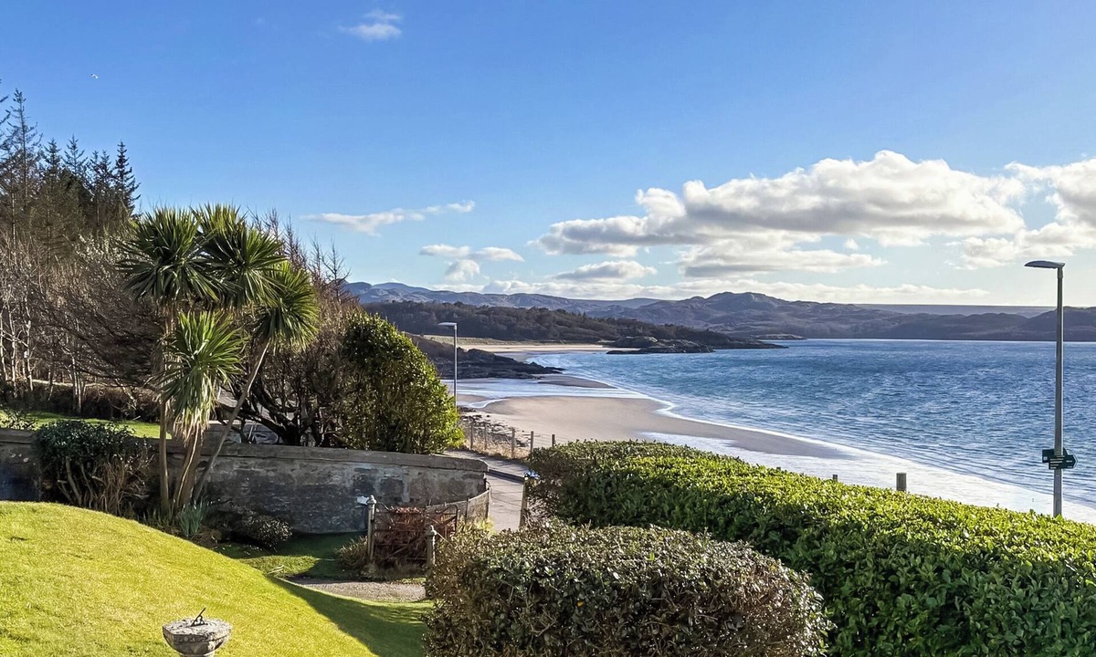 The Hebrides Cottage | 1 bedroom accommodation in Clachangarbh, Gairloch