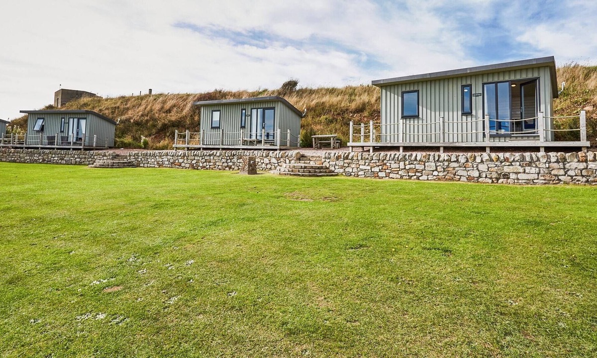 Anstruther Cabin | 1 bedroom accommodation in Anthruther