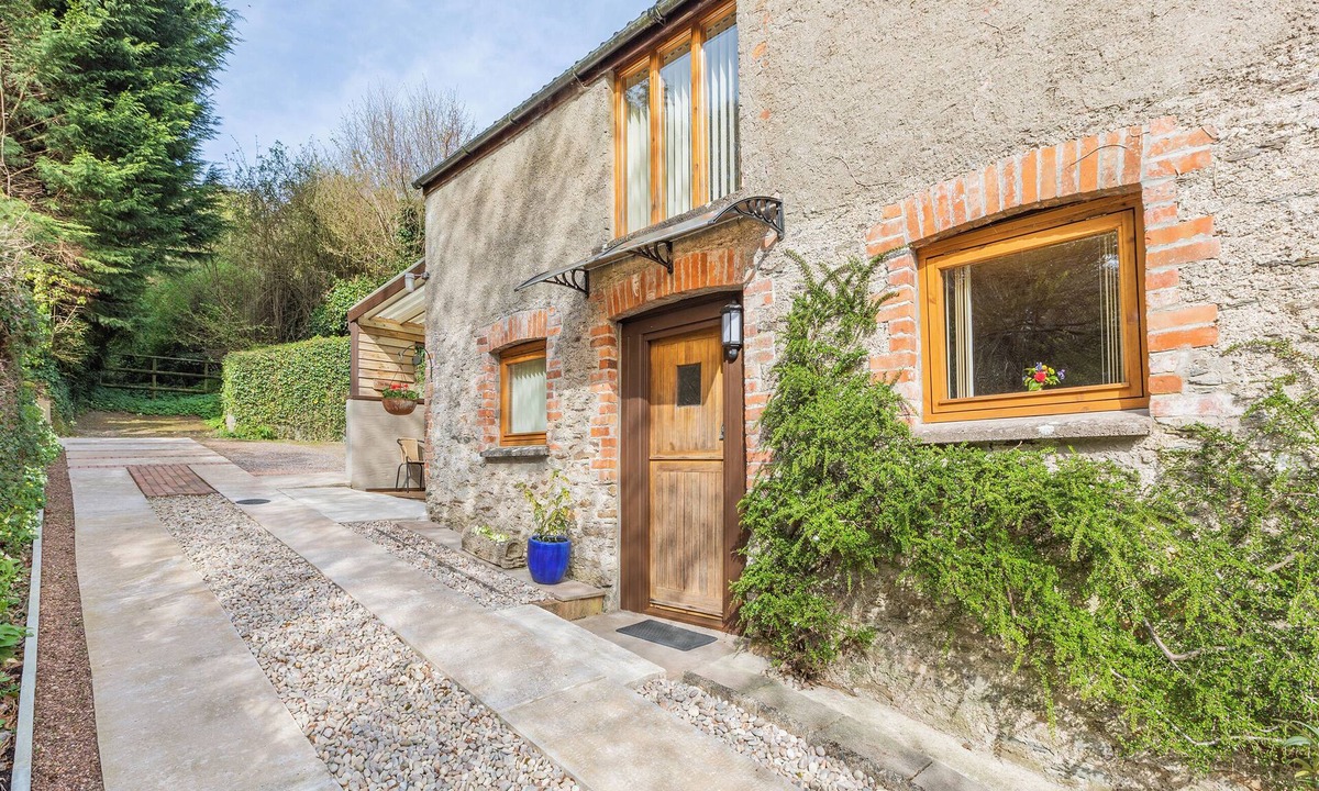 Berrynarbor Cottage | 1 bedroom accommodation in Berrynarbor, near Ilfracombe