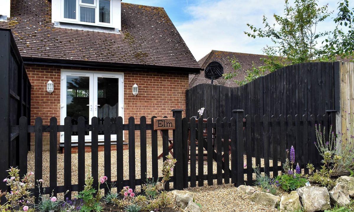Herne Bay Cottage | 1 bedroom accommodation in Herne Common, near Herne Bay