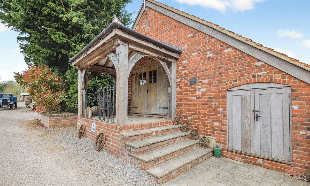 Blaisdon Cottage | 1 bedroom accommodation in Arlingham, near Frampton-on-Severn