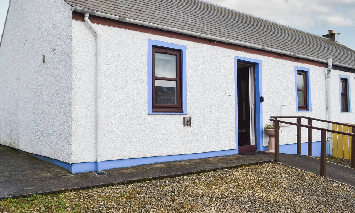 Bowmore Cottage | 1 bedroom accommodation in Bowmore