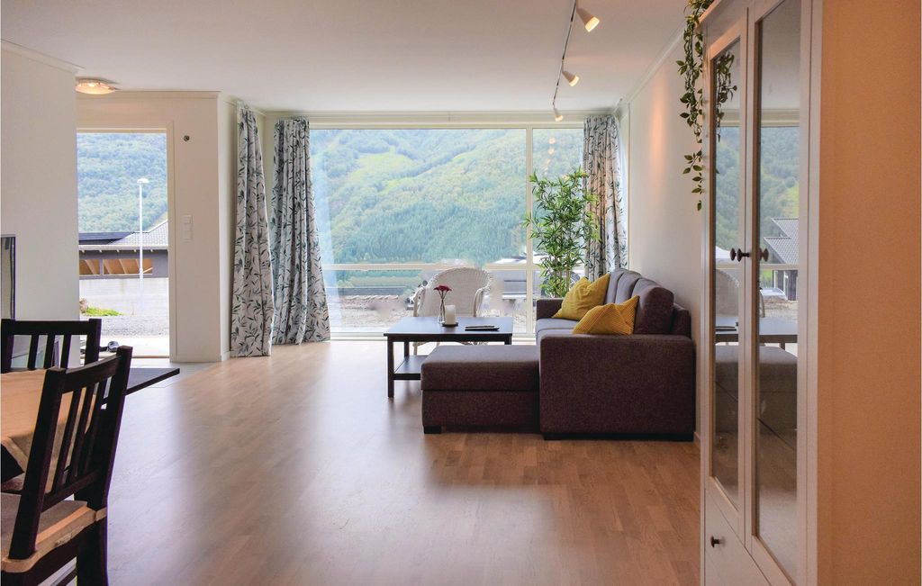 Dirdal Apartment | 1 bedroom accommodation in Dirdal