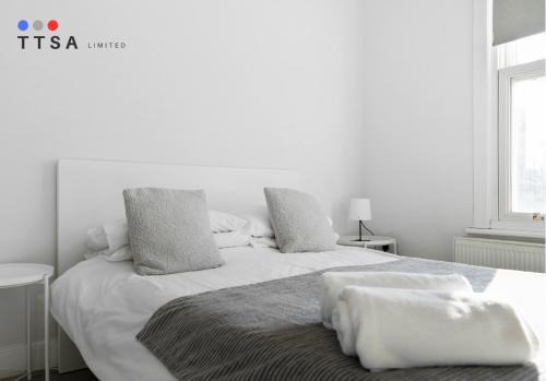 Addiscombe Apartment | 1-Bedroom Apartment near East Croydon Station - 2