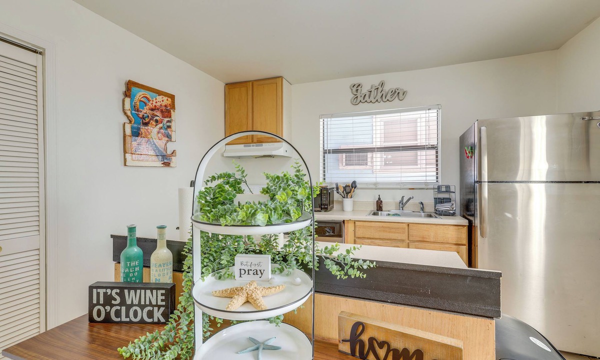 Stuart Apartment | 1 Block to Dtwn! Walkable Stay in Stuart