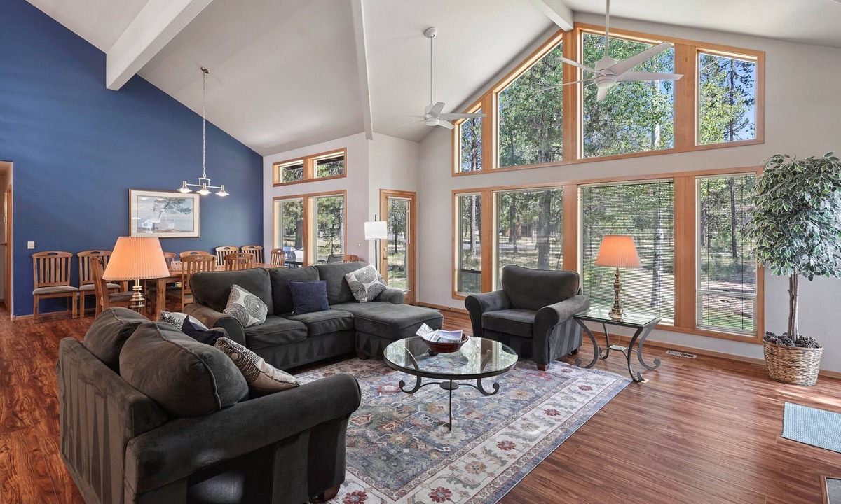Sunriver House | 1 Colonial- Primary Suites, Hot Tub, SHARC, A/C, Steps to Village & SHARC!