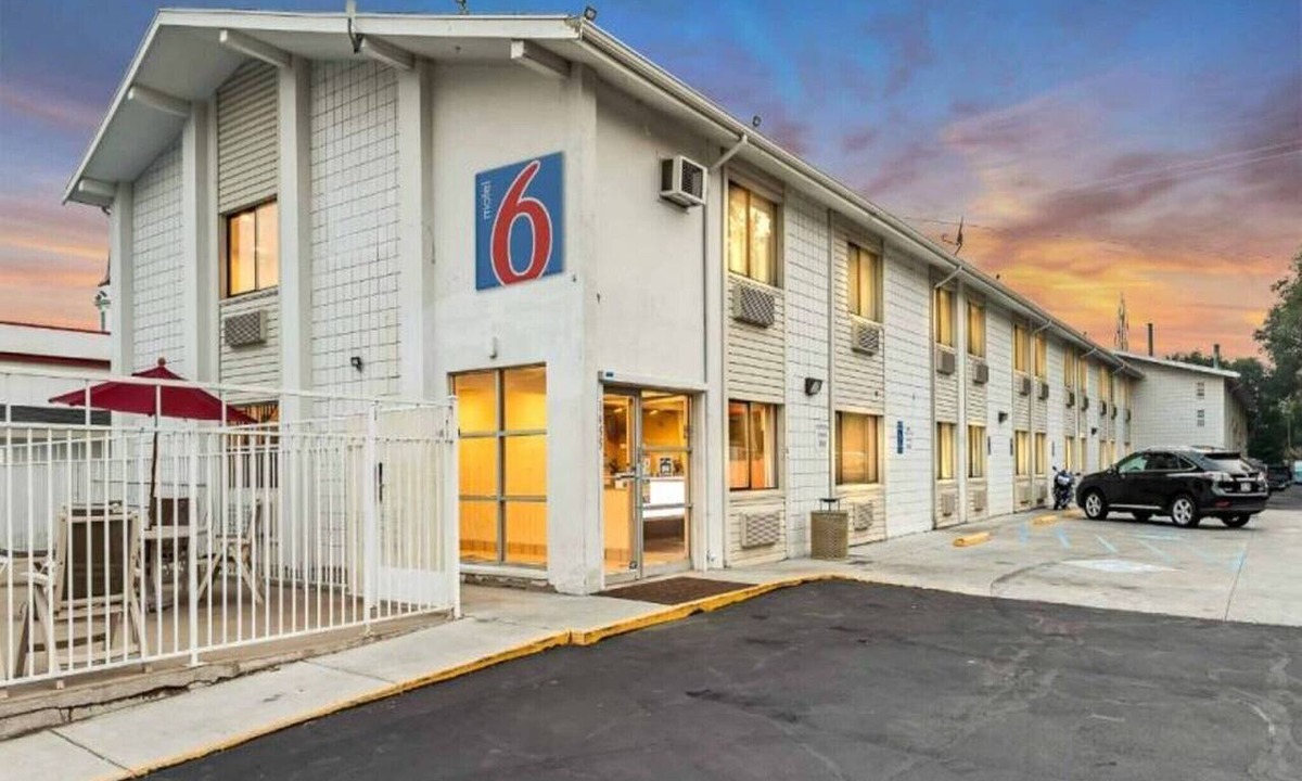 Ogden Apartment | 1 Full Bed | Non-Smoking