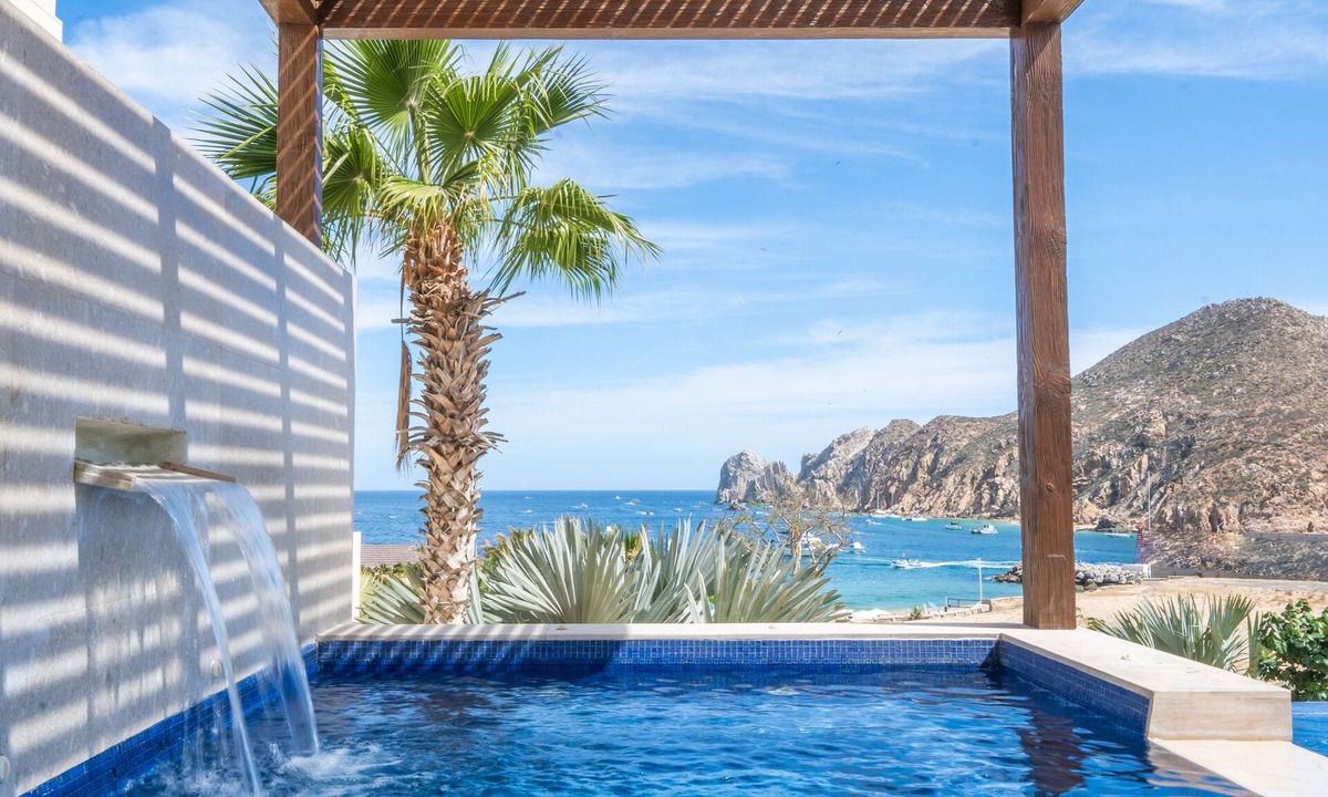El Medano Ejidal Hotel | 1 Homes Cabo