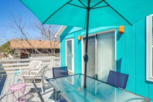 Colington House | 1 Mi to Avalon Pier: Charming Coastal Cottage!