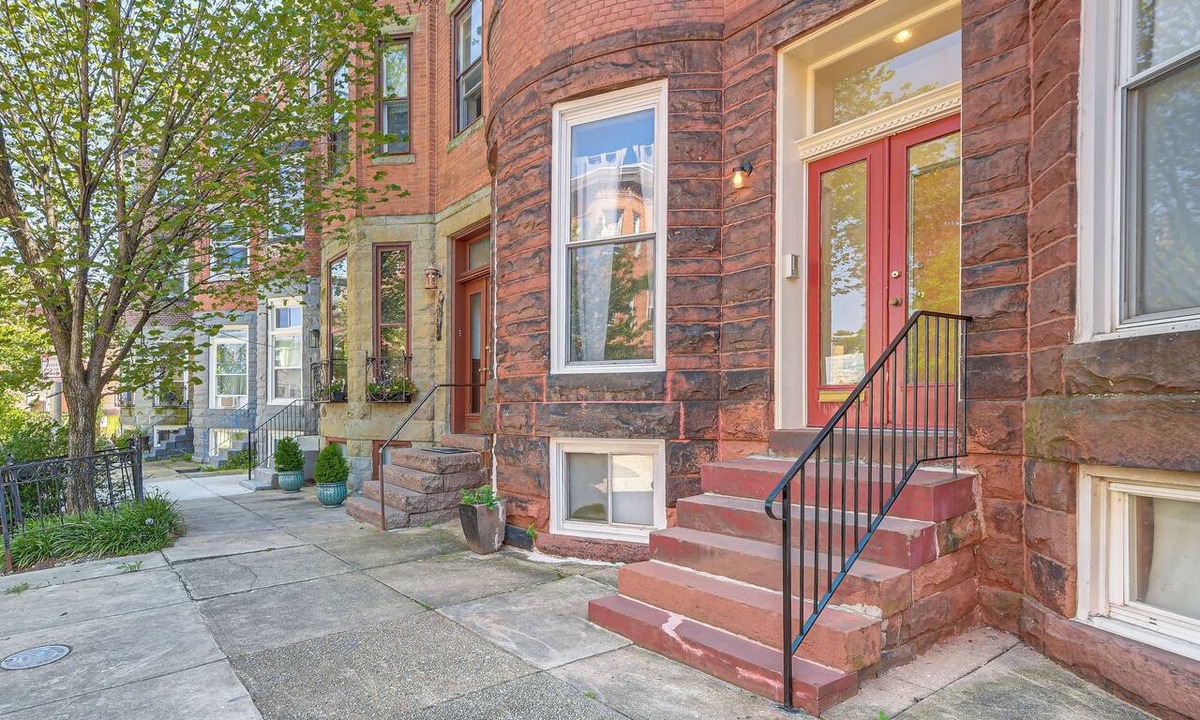 Downtown Baltimore Apartment | 1 Mi to Druid Hill Park: Quaint Baltimore Apt