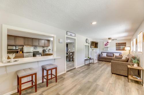 Somerville House | 1 Mi to Somerville Lake: Home w/Spacious Yard