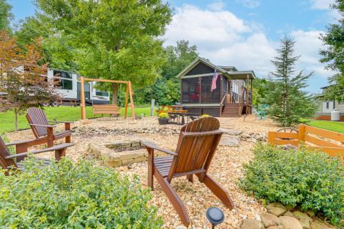 Morganton House | 1 Mi to Tank Town USA: Tiny Home w/Pool Access!