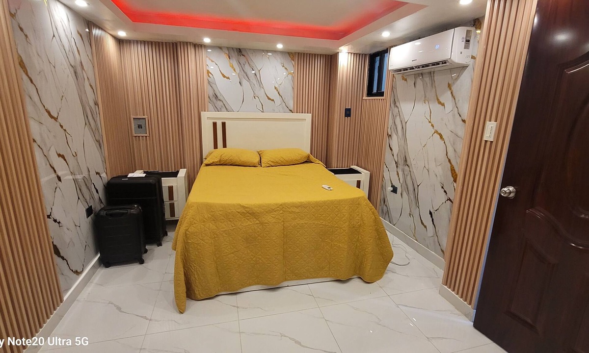 Lope De Vega Apartment | 1 minute from the Sirena market, from the Lopez de Vega. In piantini.