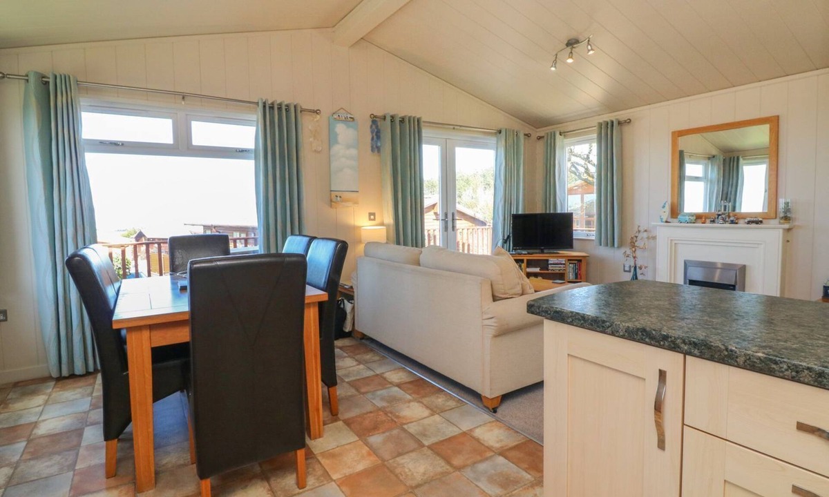 Mullacott Cottage | 1 Ocean Terrace