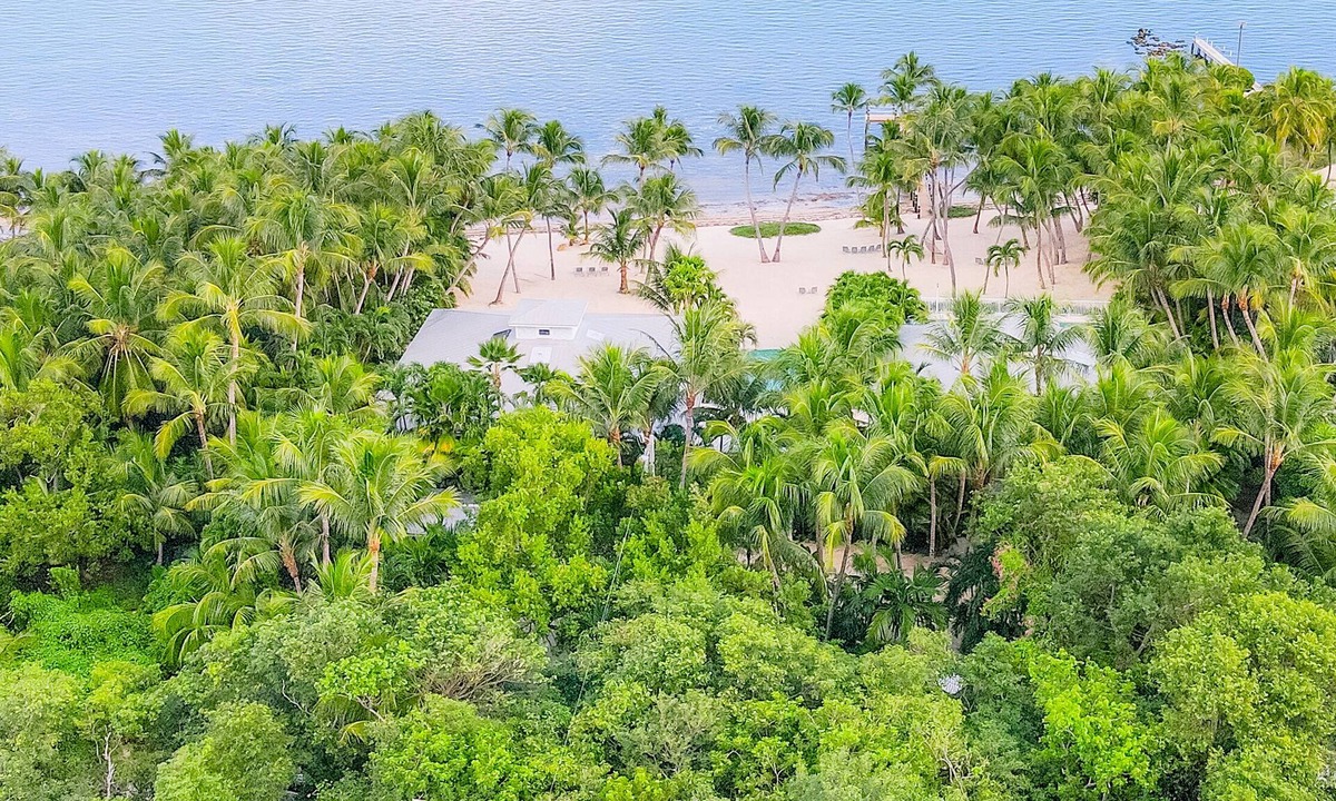 Islamorada Villa | 10 Bedroom Private Ocean Front Estate