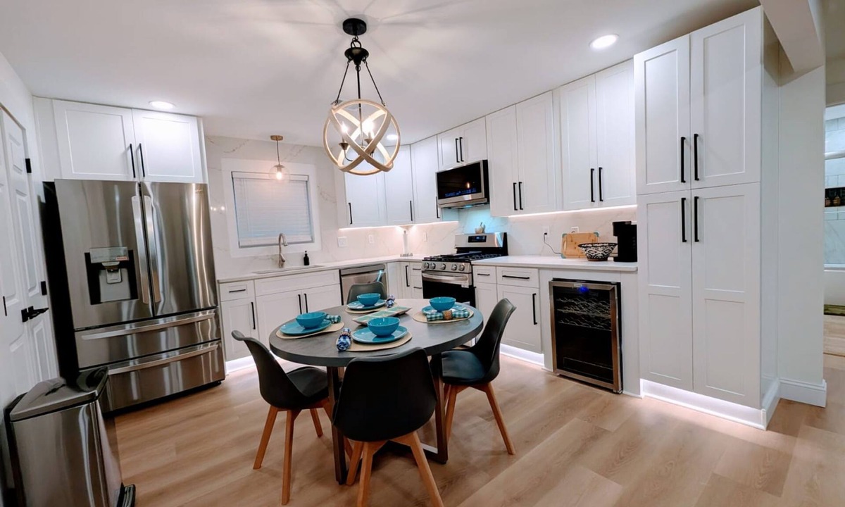 Mount Berry Apartment | 10 Burnett Ferry Rd