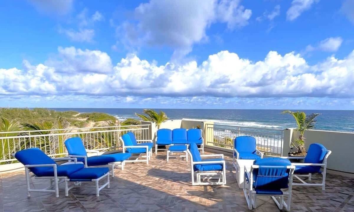 Bajura Condo | #10 Direct Oceanfront Penthouse w/Panoramic Views