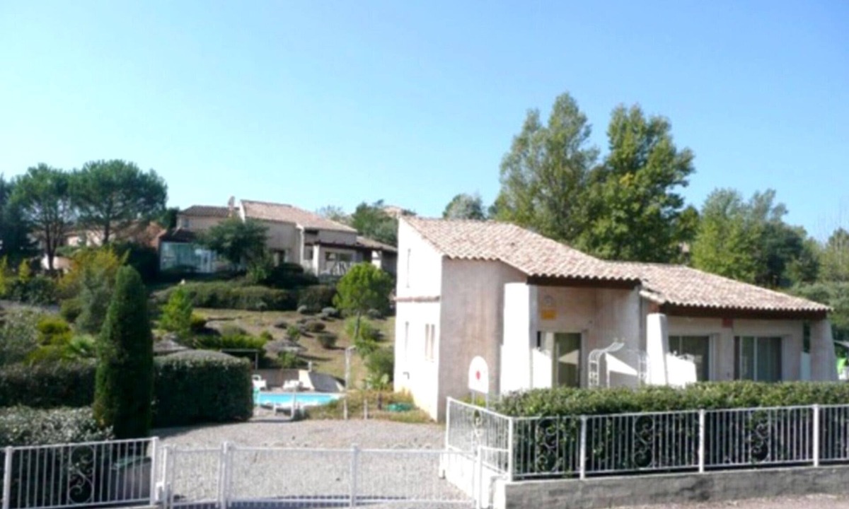 Les Esterets du Lac Cottage | 10 km from Mandelieu la Napoule, lake of St Cassien (cottage 2-4pers)