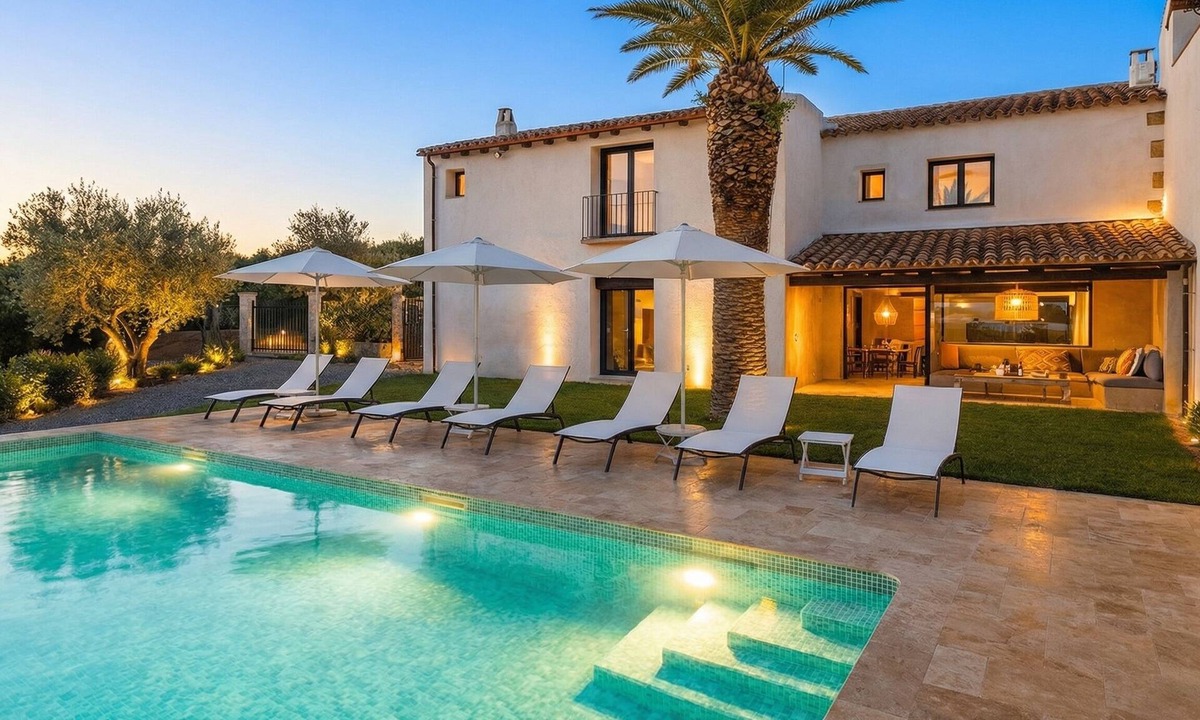 Sitges Villa | 10 min from Sitges by car – Masia Las Moreras New 100% Tradition & Comfort