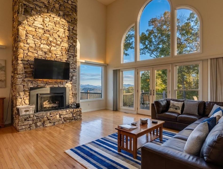 Skyland House | 10 Min TO DT Asheville Lg Home Apartment Inc