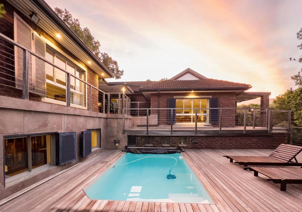 Nature's Valley House | 10 St Andrews Avenue