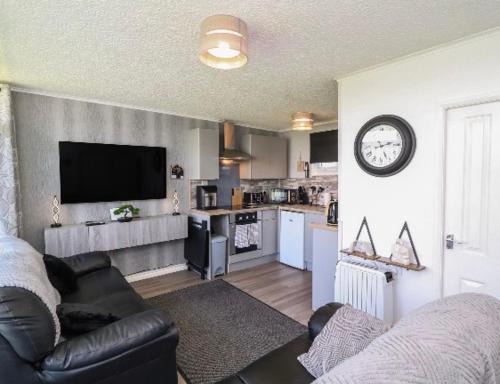 Chapel Saint Leonards Apartment | 106 Cherry park