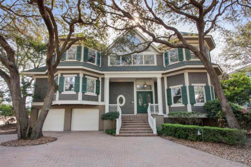 Palmetto Dunes House | 11 Iron Clad