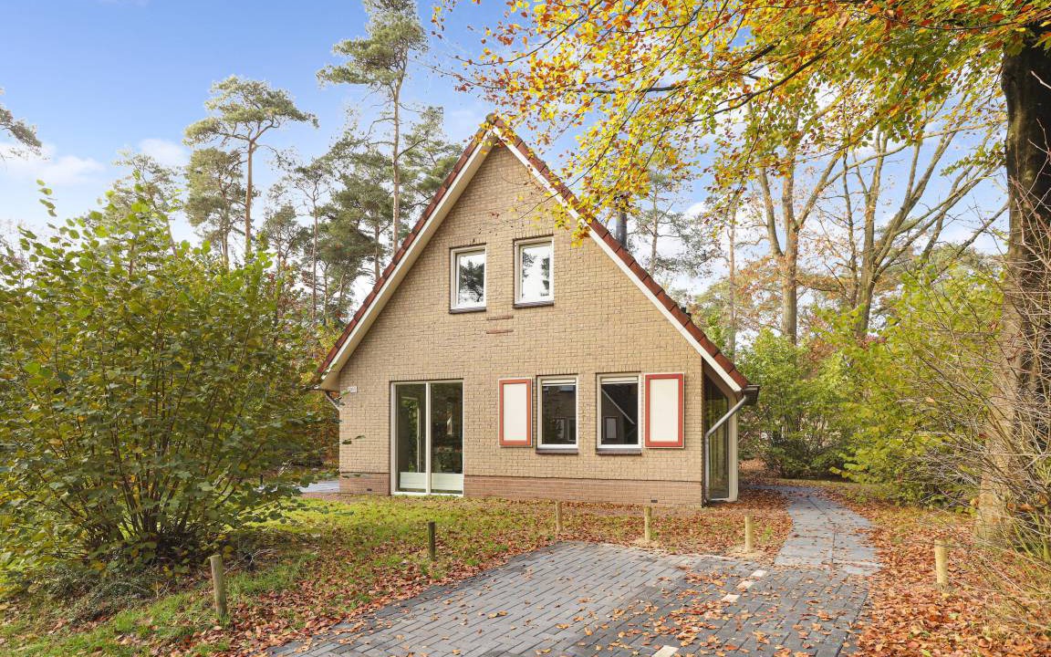 't Loo House | 110 m² Bungalow ∙ 2 bedrooms ∙ 4 guests