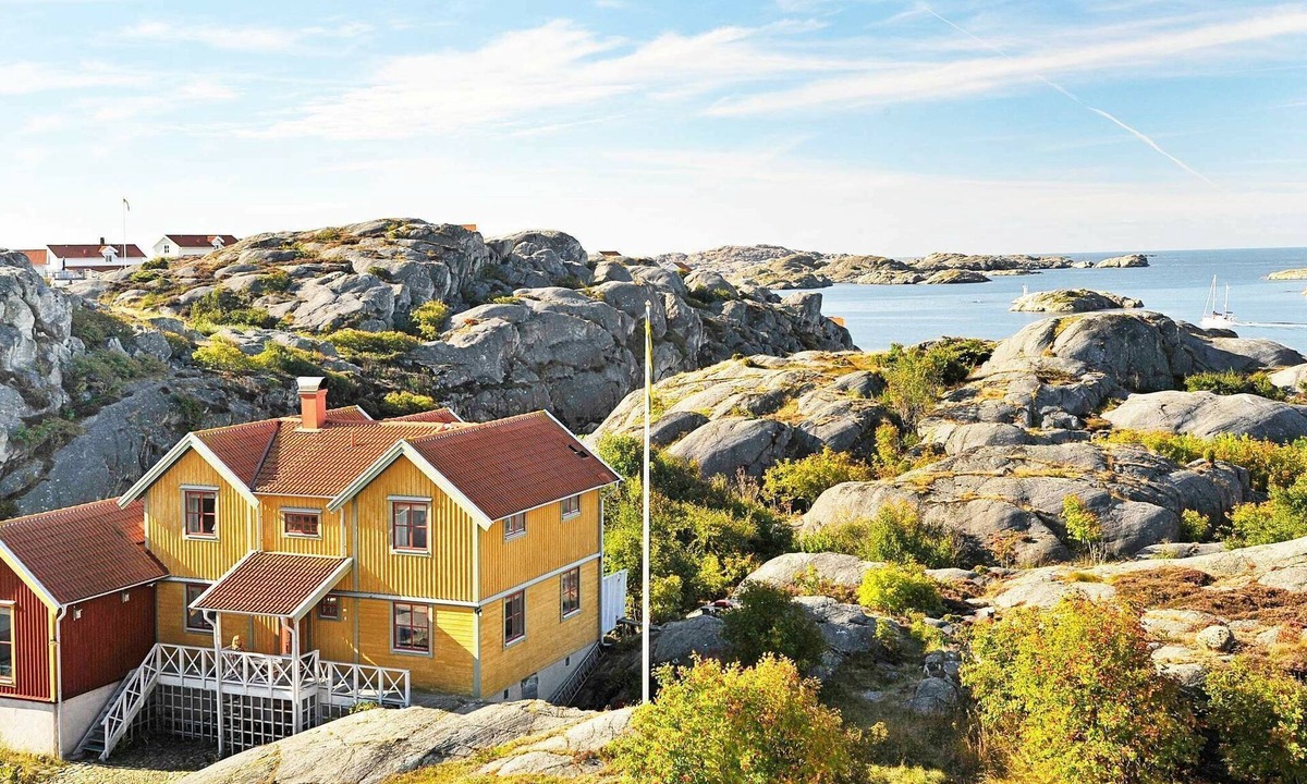 Skaerhamn House | 12 person holiday home in Skärhamn