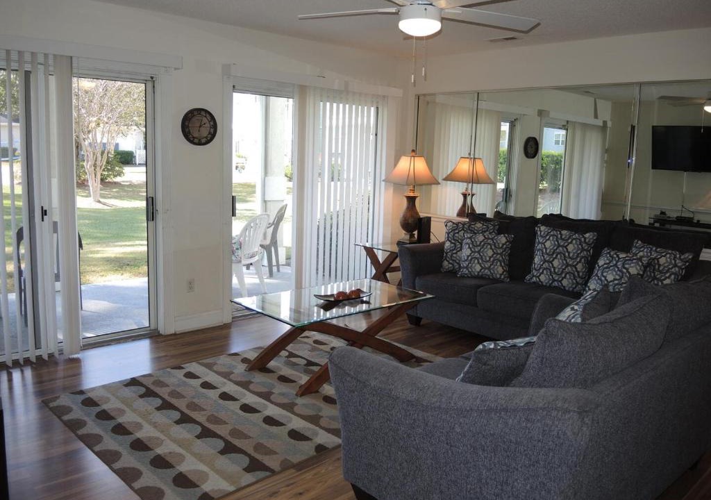Calabash Apartment | 1202M condo