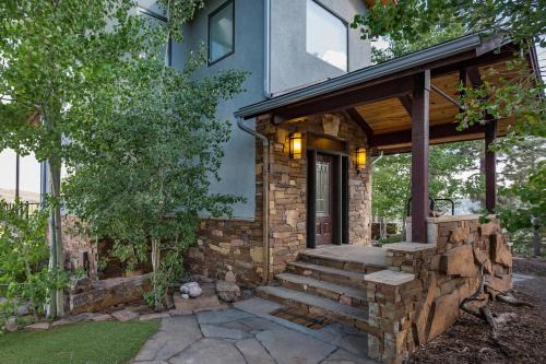 Bayfield House | 1234 Skyline Bayfield