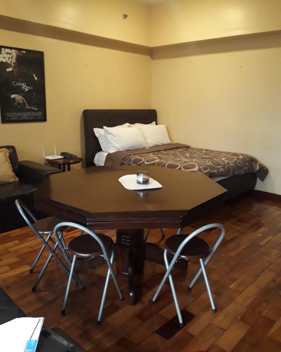 San Lorenzo Hostel | 12g staycation
