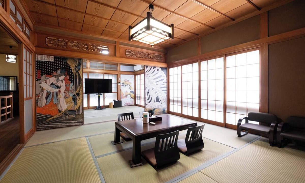 Bizen House | 130 square meter private house with the sparkling sea in front of you/Port town near the market/Nostalgic trip full of emotion/Max. 12 people/Pets OK/10 minutes from the station/Famous for Hinase Oysters