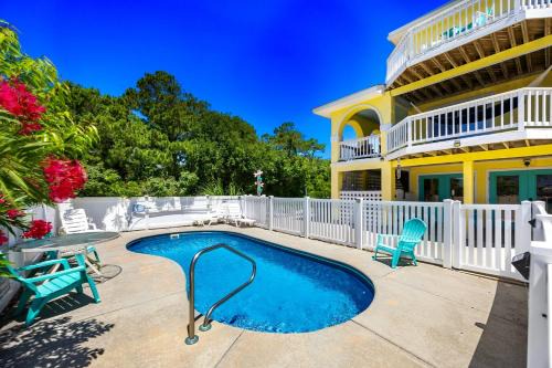 Monteray Shores House | 1341 - Abby Gale