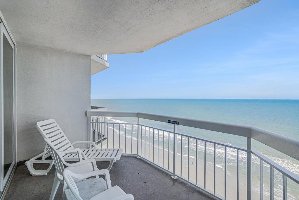 Garden City Apartment | 1402 Waters Edge Resort condo