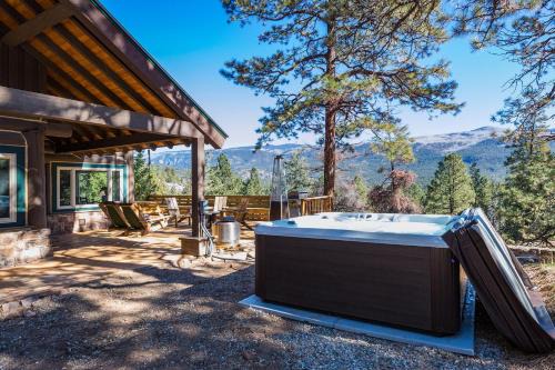 Purgatory House | 151 CR 200 All 3 Cabins