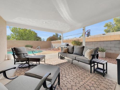 Rancho Gabriela House | 153rd Surprise